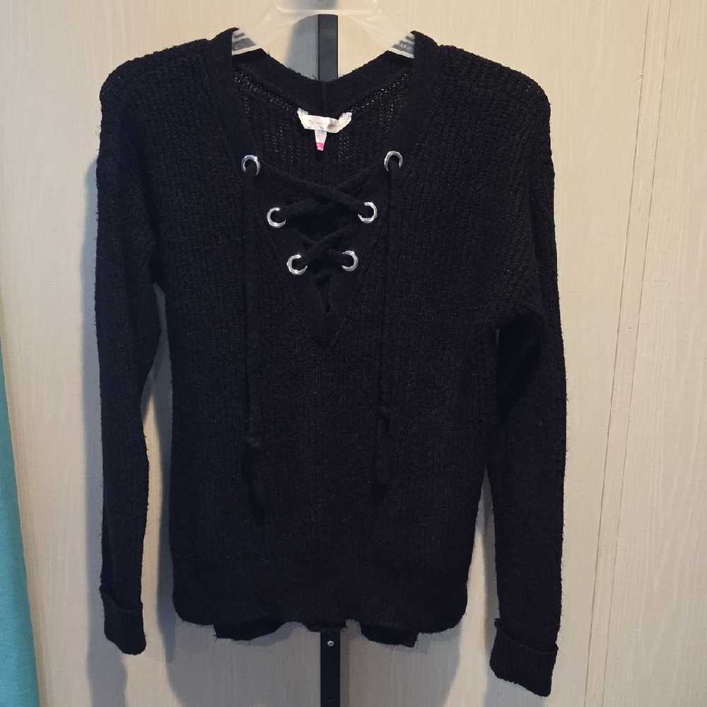 (J34) No Boundaries Black Knit Top Juniors Sz L (11-13)